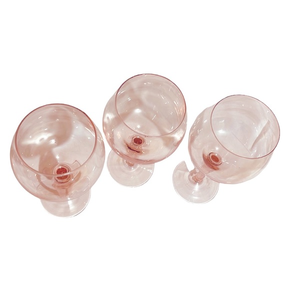 Glass Light Blush Pink 3 Wine Glasses 7.5” Tall - Picture 3 of 5